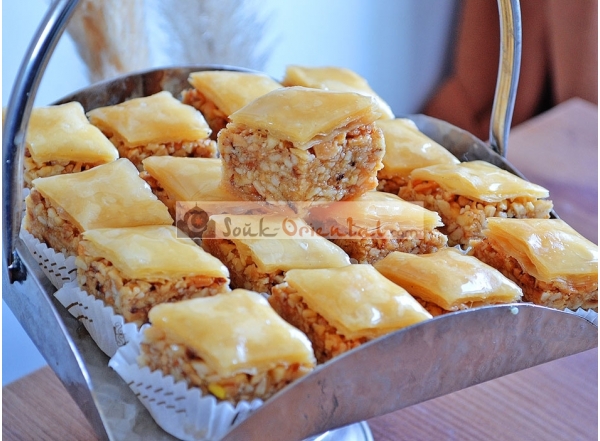 Baklava with almond 500g